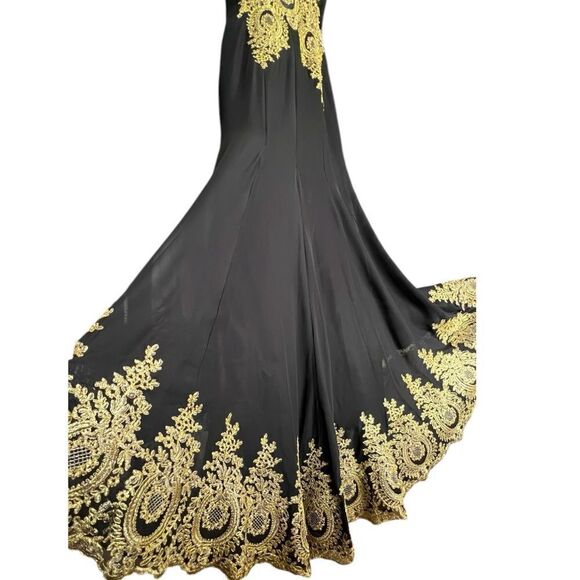 Black And Gold Mesh Embroidered Full Train Gown Evening Dress Size M - Picture 7 of 10